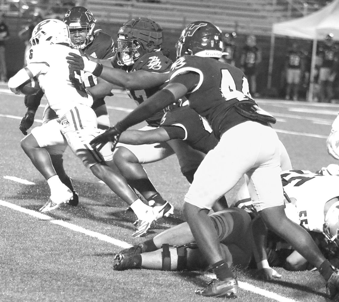 Williams, Dowling help Bears run past New Hampstead